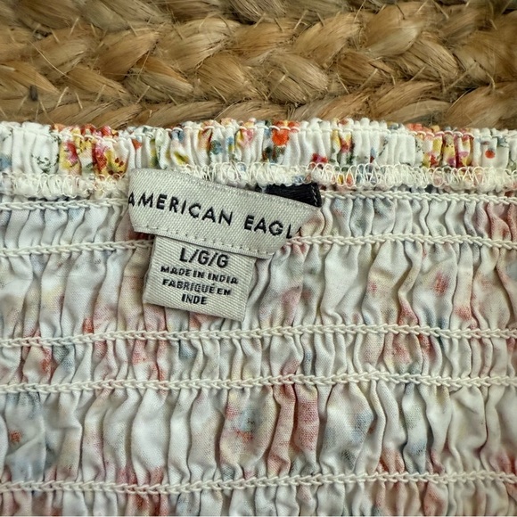 American Eagle Large Lace Up Smocked Floral Crop Top - Picture 3 of 8